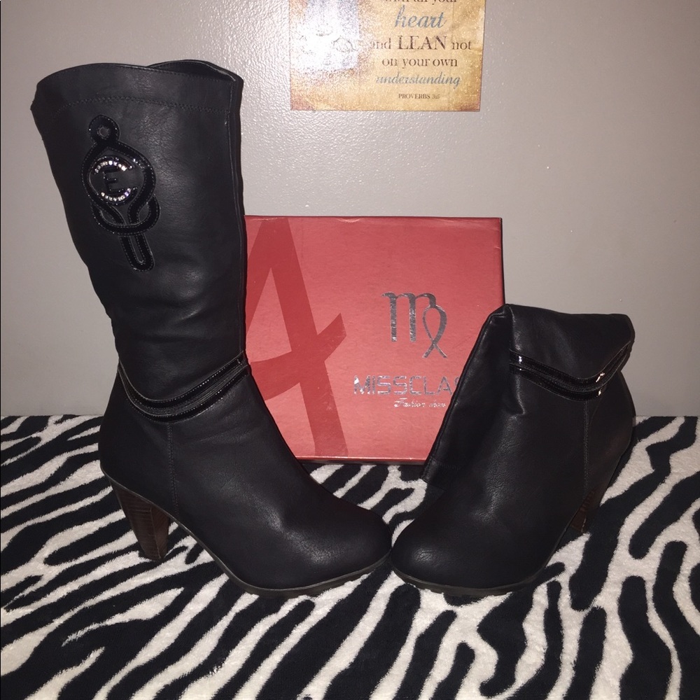 Women boots